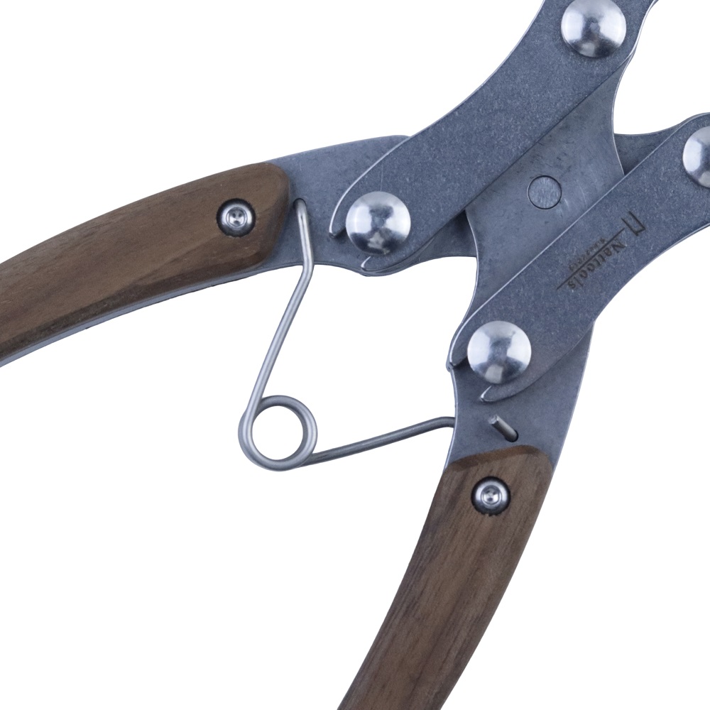 Flachzangen, handgefertigtes L – Leatherwork Jewelry Bewertung und Preis
