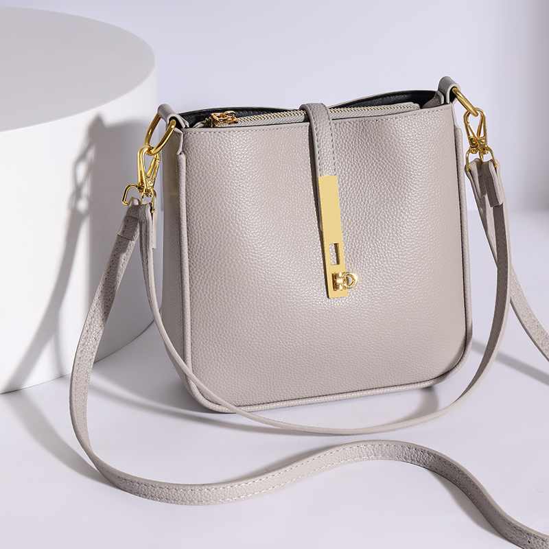 Neue Umhängetasche aus 100 % R – Leatherwork Ideas Bewertung und Preis